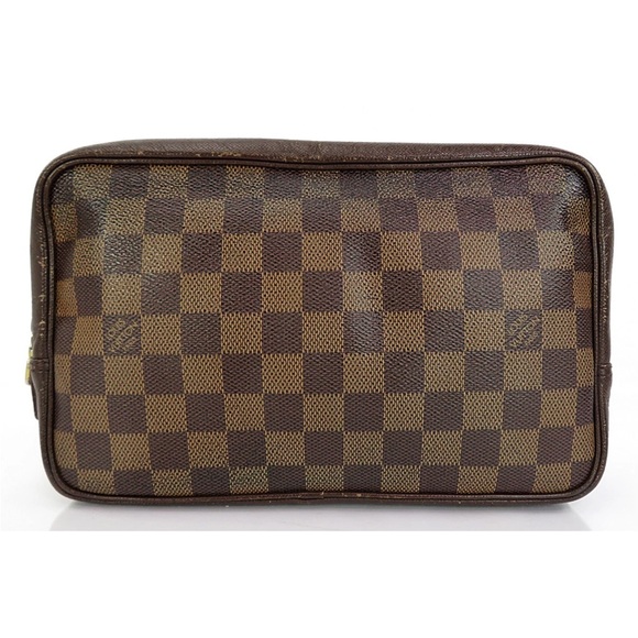 Louis Vuitton Brown Checkered Toiletry Bag - Picture 2 of 15